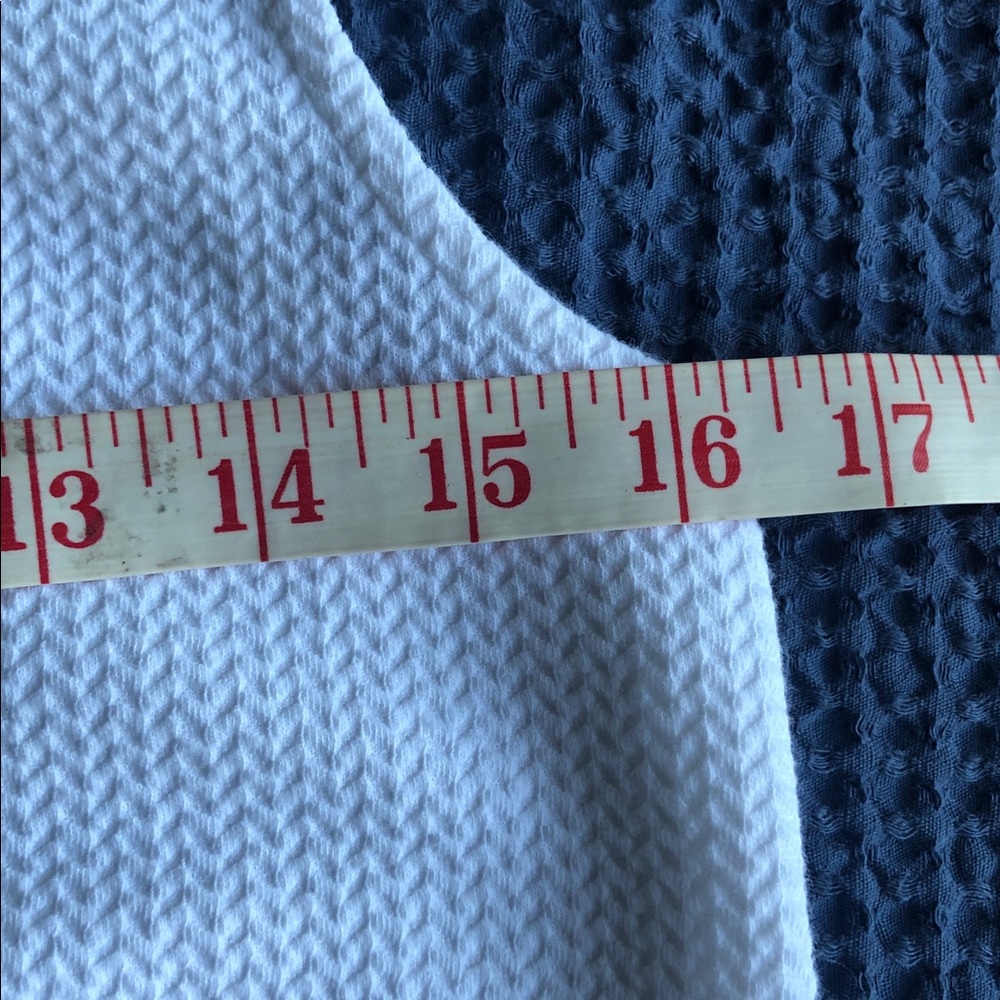 Ann Taylor Peplum Sleeveless Top size MP - Picture 9 of 14